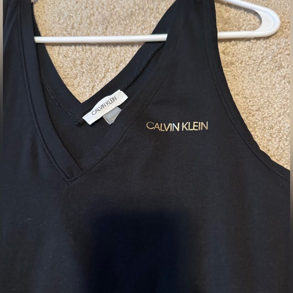 Calvin Klein romper size medium - Picture 2 of 2